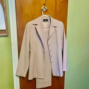 Daniel New York Paris, size 2